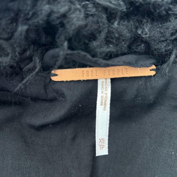 🎉 Free People Faux Fur Coat 🎉 - Picture 13 of 13
